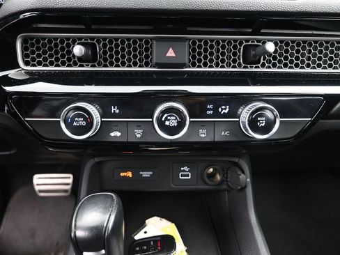 Used 2022 Honda Civic Sport image 14