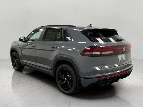 New 2026 Volkswagen Atlas Cross Sport SEL R-Line AWD/4WD image 8