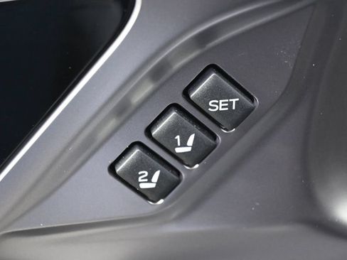 Used 2024 Subaru Outback Limited AWD/4WD image 23