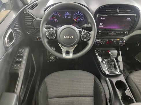 Used 2022 Kia Soul S FWD image 24