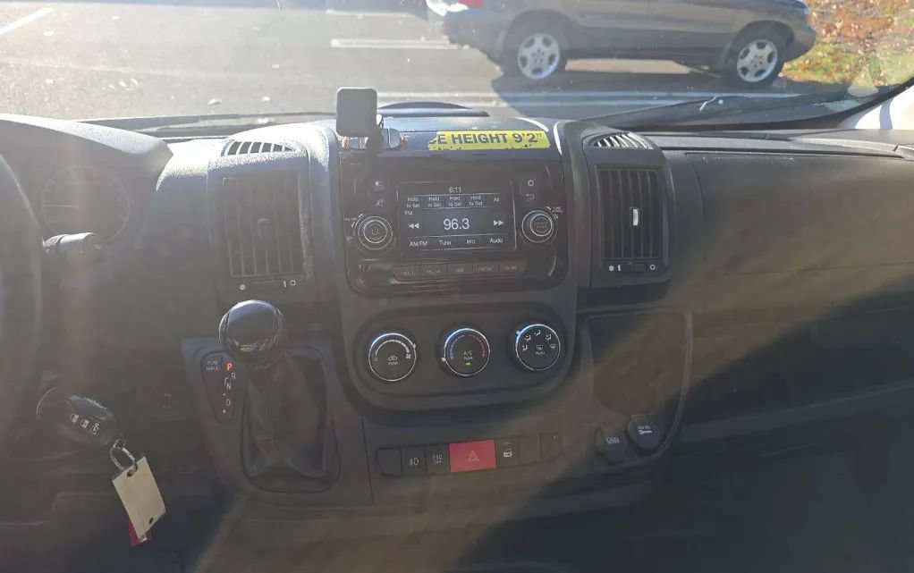 Used 2019 RAM ProMaster 2500 FWD image 11