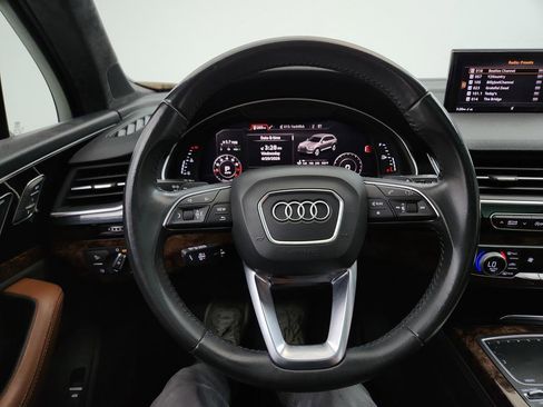 Used 2018 Audi Q7 3.0T Prestige AWD/4WD image 18