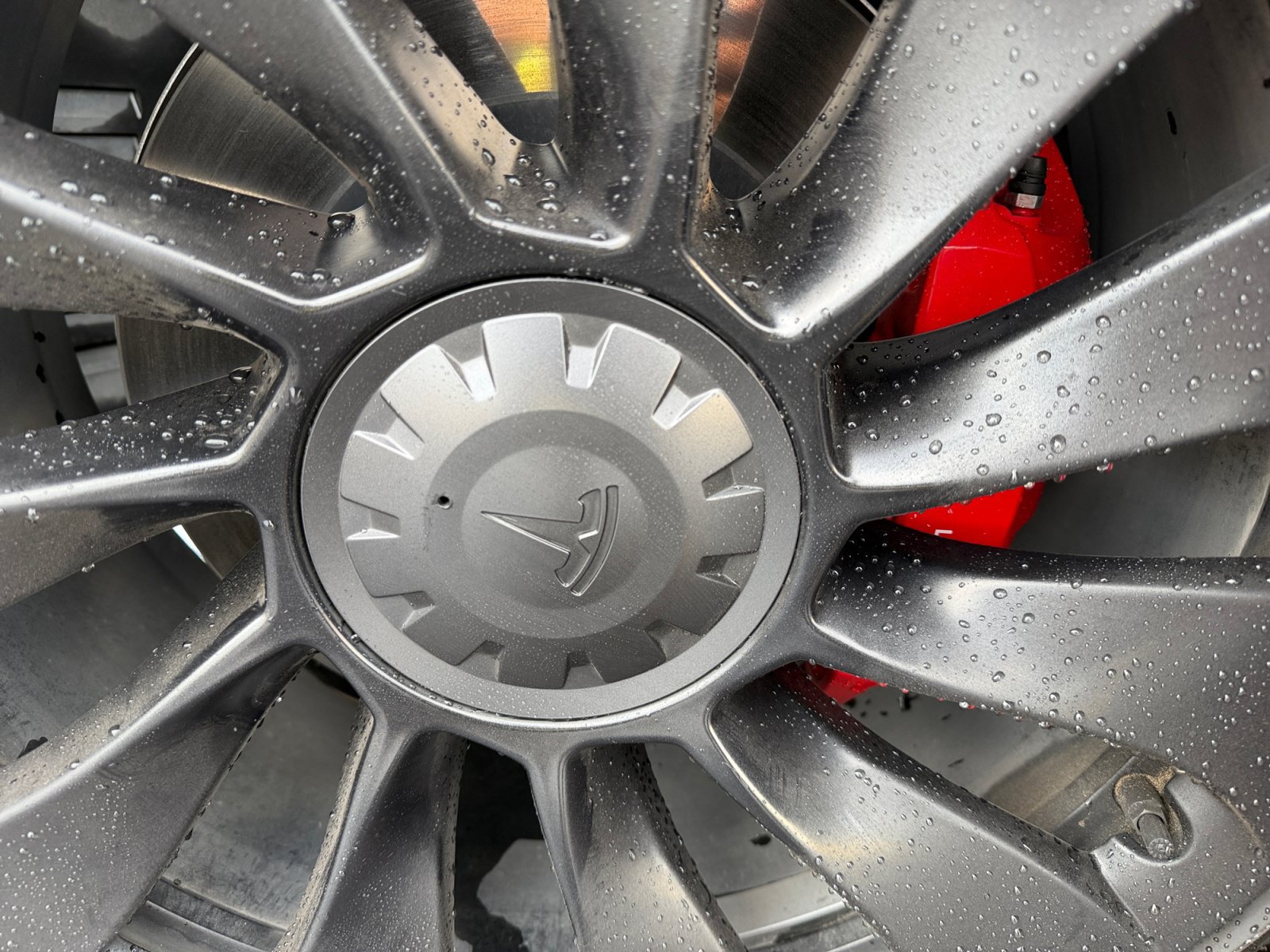 Used 2022 Tesla Model Y Performance AWD/4WD image 32