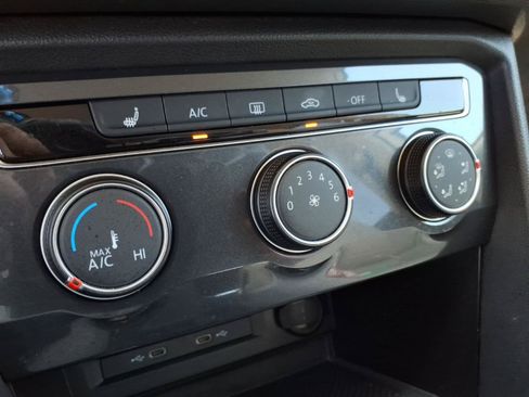 Certified 2023 Volkswagen Tiguan S FWD image 25
