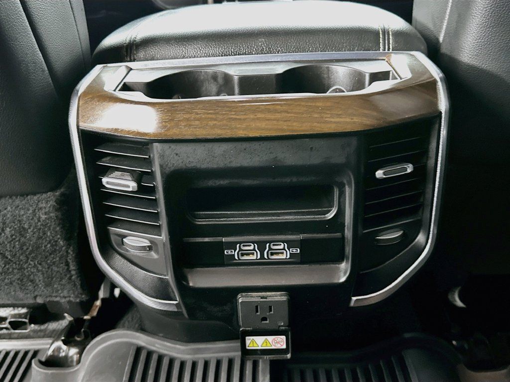 Used 2024 RAM 3500 Laramie AWD/4WD image 21