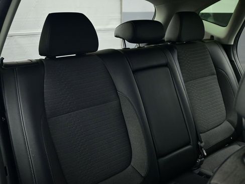 Used 2023 Kia Seltos S image 25