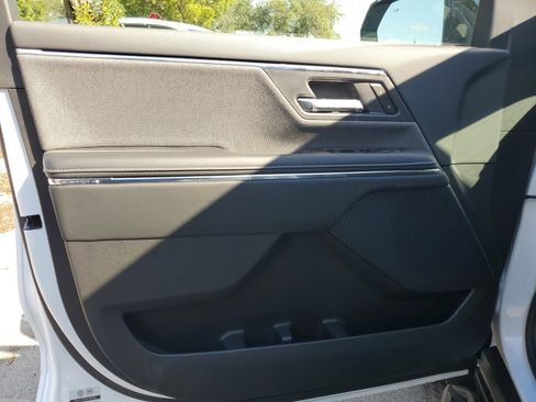 New 2026 GMC Sierra EV Elevation image 11