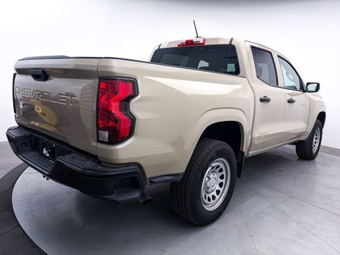Used 2024 Chevrolet Colorado W/T image 6