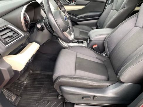 Used 2021 Subaru Ascent Premium w/ Convenience Package AWD/4WD image 10