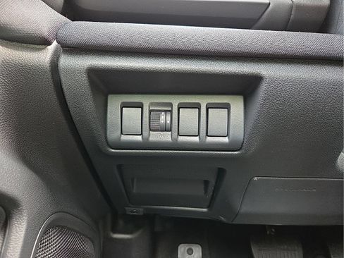 Used 2025 Subaru Outback Premium AWD/4WD image 20