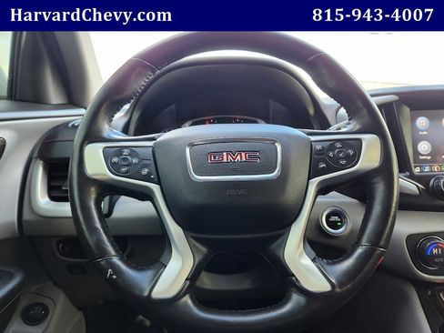 Used 2019 GMC Terrain SLT w/ Preferred Package image 17
