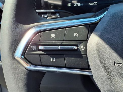 New 2026 Chevrolet Equinox LT w/ LPO, Floor Liner Package image 21