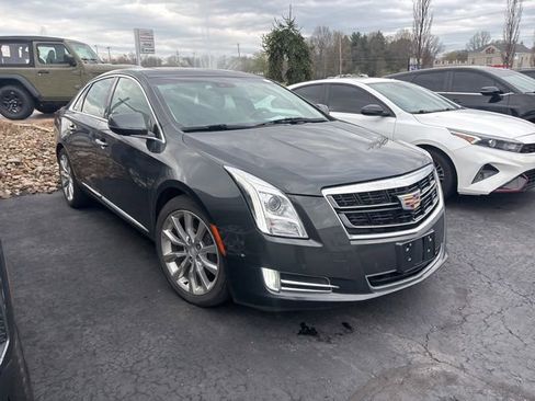Used 2016 Cadillac XTS Luxury w/ Driver Awareness Package image 3