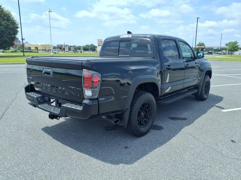 Used 2021 Toyota Tacoma TRD Pro AWD/4WD image 4
