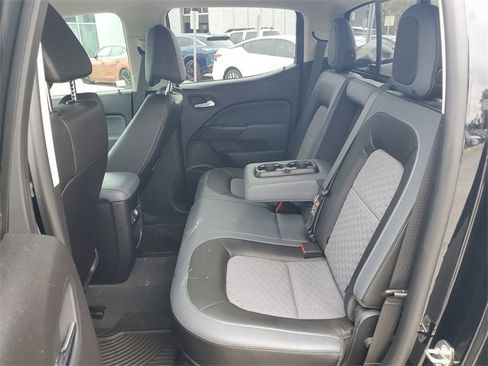 Used 2019 Chevrolet Colorado Z71 image 12