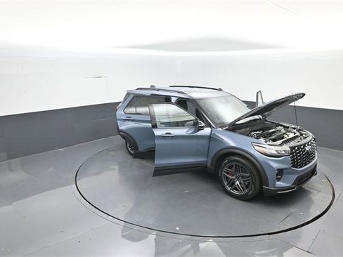 New 2026 Ford Explorer ST image 38