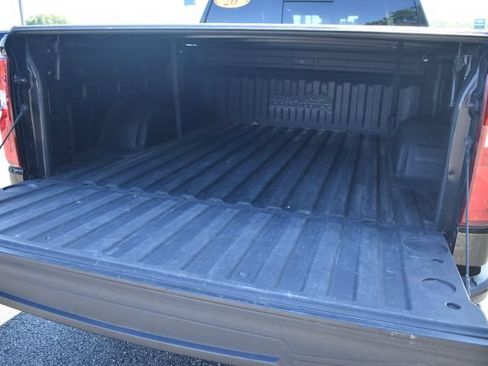 Certified 2020 Chevrolet Silverado 1500 High Country w/ Technology Package AWD/4WD image 23