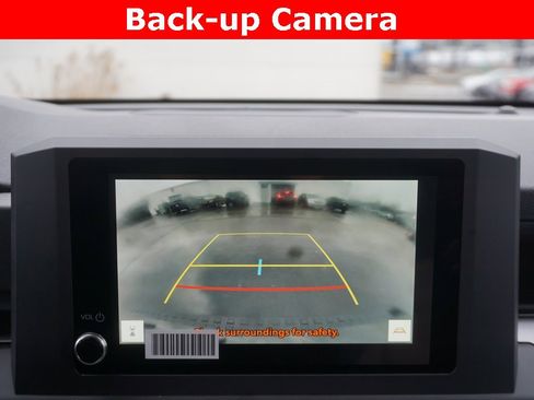 Certified 2025 Toyota 4Runner TRD Off-Road image 8