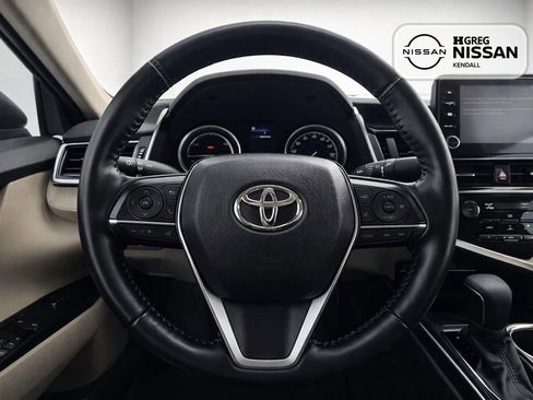 Used 2021 Toyota Camry LE image 8