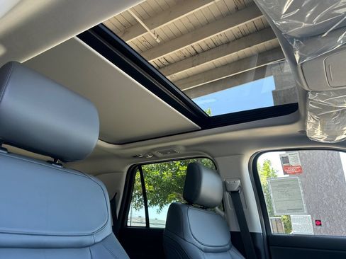 New 2026 Ford Expedition Active RWD image 17