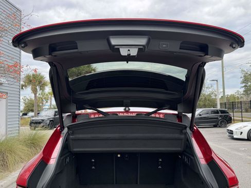 Used 2023 Jaguar F-PACE R-Dynamic S image 12