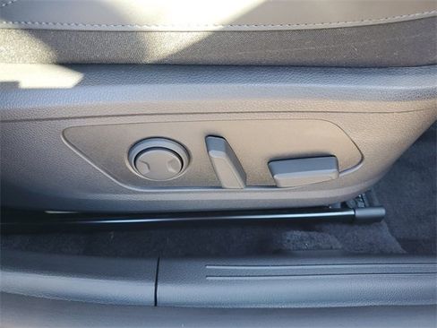 New 2026 Kia K5 EX image 9