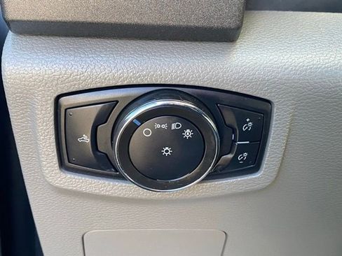 Used 2021 Ford F350 XL image 46