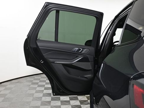 New 2026 BMW X5 xDrive40i w/ M Sport Package image 29