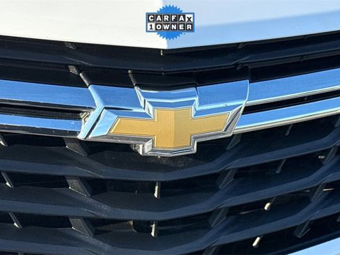 Used 2024 Chevrolet Equinox LS w/ LS Convenience Package image 7