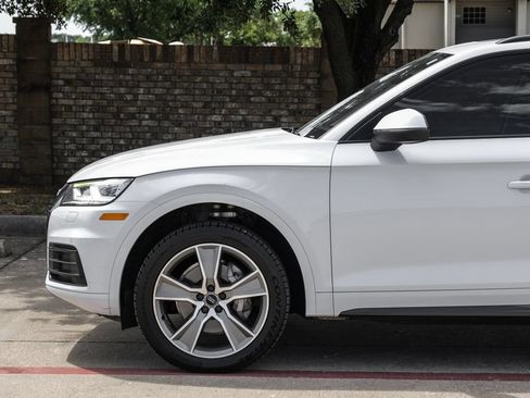 Used 2019 Audi Q5 2.0T Premium Plus AWD/4WD image 22