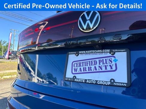 Certified 2025 Volkswagen Atlas Cross Sport SEL R-Line AWD/4WD image 8