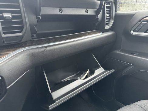 Certified 2025 Chevrolet Silverado 1500 LT AWD/4WD image 23