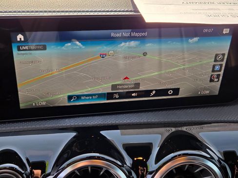 Used 2022 Mercedes-Benz CLA 250 image 20