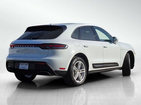 Used 2024 Porsche Macan AWD/4WD image 4