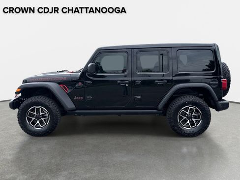 Used 2024 Jeep Wrangler Unlimited Rubicon w/ Technology Group AWD/4WD image 7