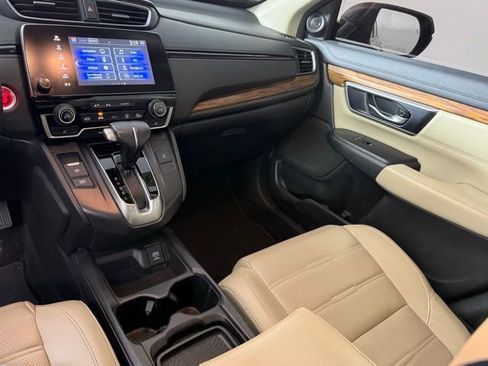Used 2018 Honda CR-V Touring image 21