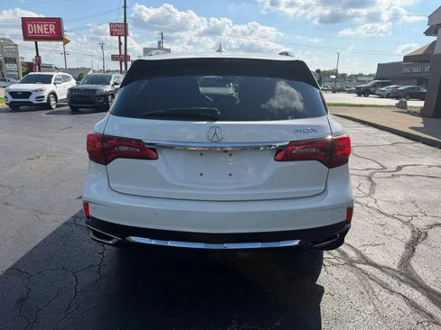 Used 2017 Acura MDX FWD w/ Advance Package image 5