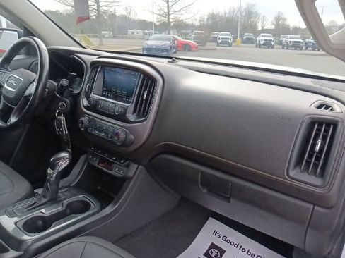 Used 2022 GMC Canyon AT4 w/ Trailering Package image 33