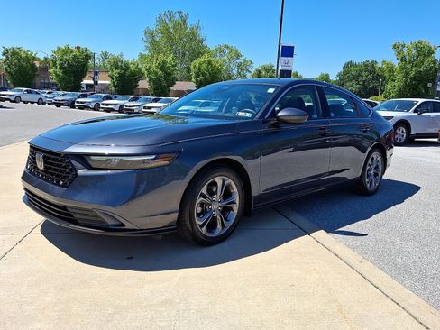 Certified 2024 Honda Accord EX image 3