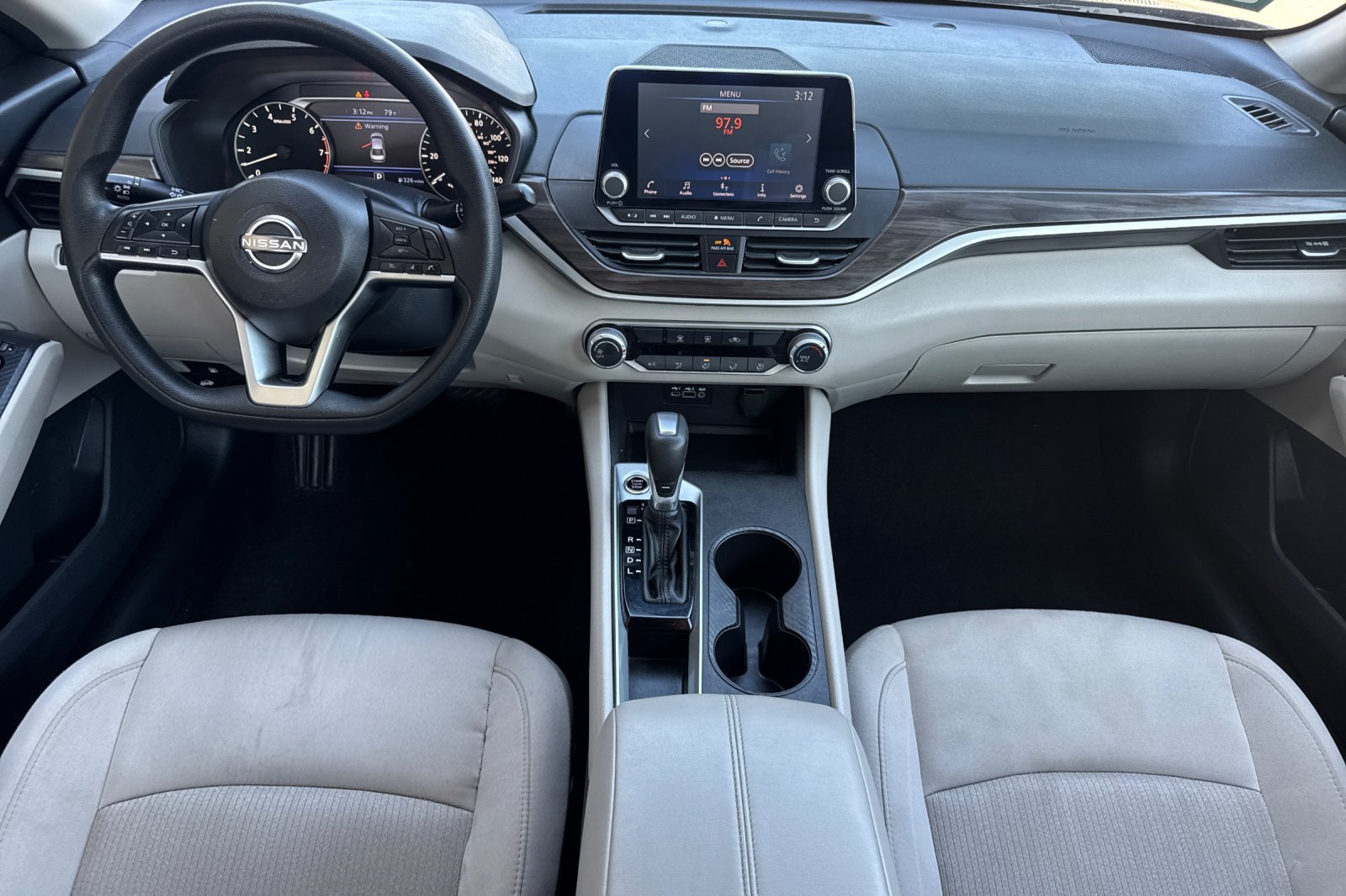 Certified 2025 Nissan Altima 2.5 SV FWD image 17