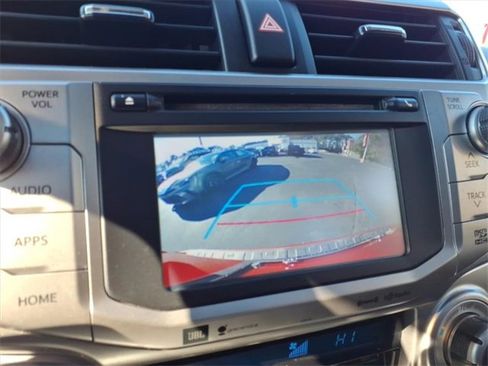 Used 2017 Toyota 4Runner Limited image 18