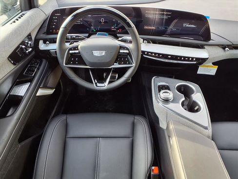New 2026 Cadillac Optiq Sport 1 image 11
