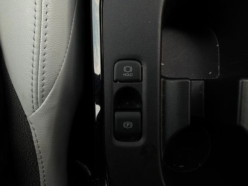 Used 2023 Toyota Corolla XSE FWD image 25