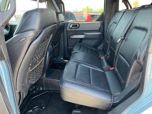 Used 2021 Ford Bronco Badlands w/ Sasquatch Package AWD/4WD image 28
