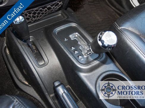 Used 2016 Jeep Wrangler Unlimited Sahara image 35