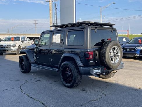 Used 2019 Jeep Wrangler Unlimited Sahara w/ Safety Group image 5