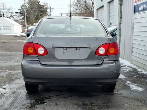 Used 2004 Toyota Corolla LE image 4