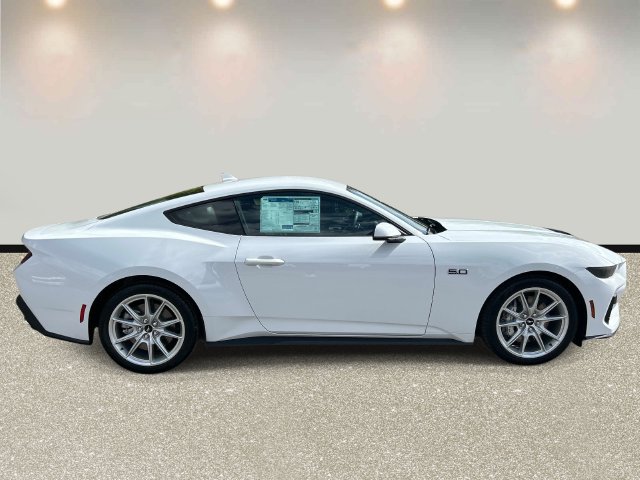 New 2026 Ford Mustang GT Premium RWD image 4