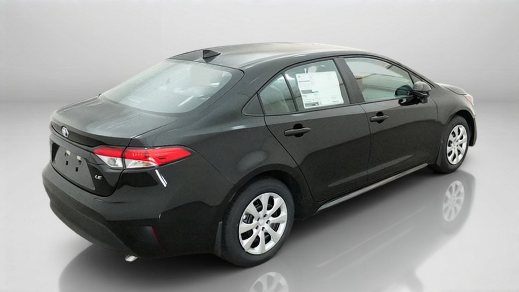 New 2027 Toyota Corolla LE FWD image 9