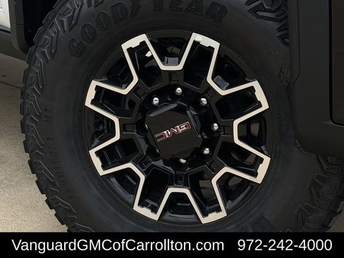 New 2026 GMC Sierra 2500 AT4X AWD/4WD image 9